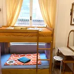 Zen By Market Hostel *