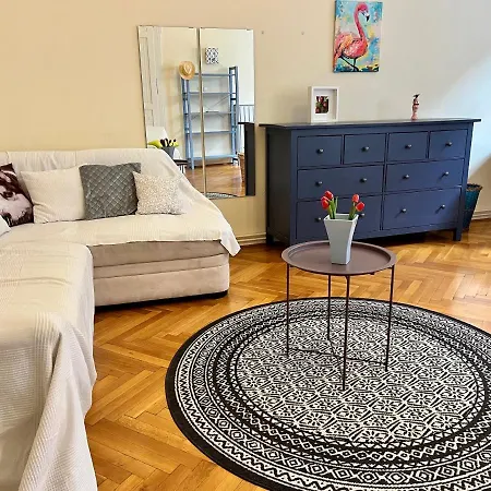 Zen By Market Hostal Budapest