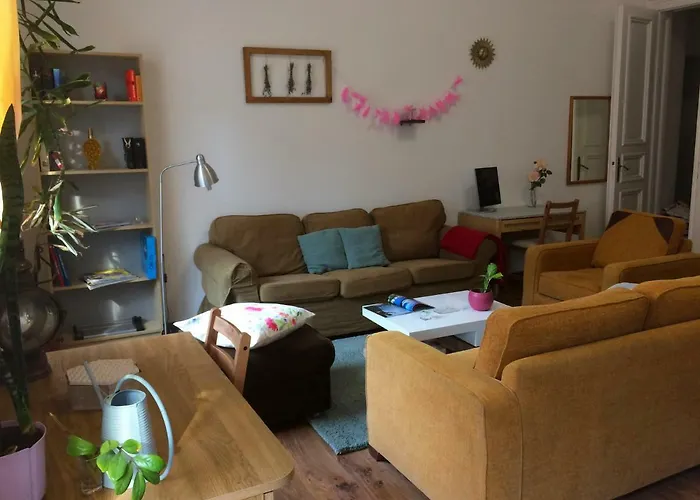 Zen By Market Hostel *